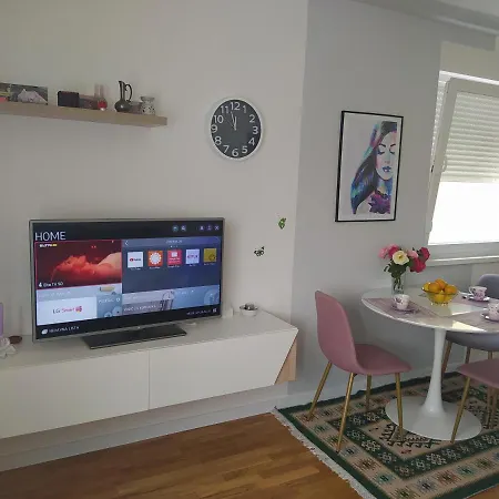 Lägenhet Apartman Stupine Metropola Tuzla